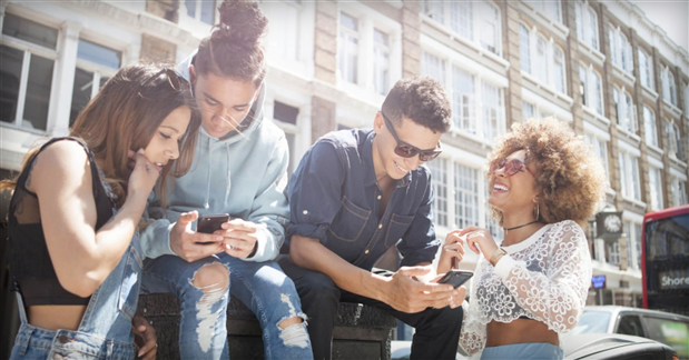 Giải mã Gen Z – Người bản địa số